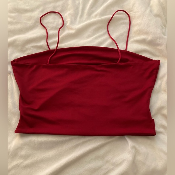 SHEIN Red Cut Out Cropped Top - Picture 2 of 5